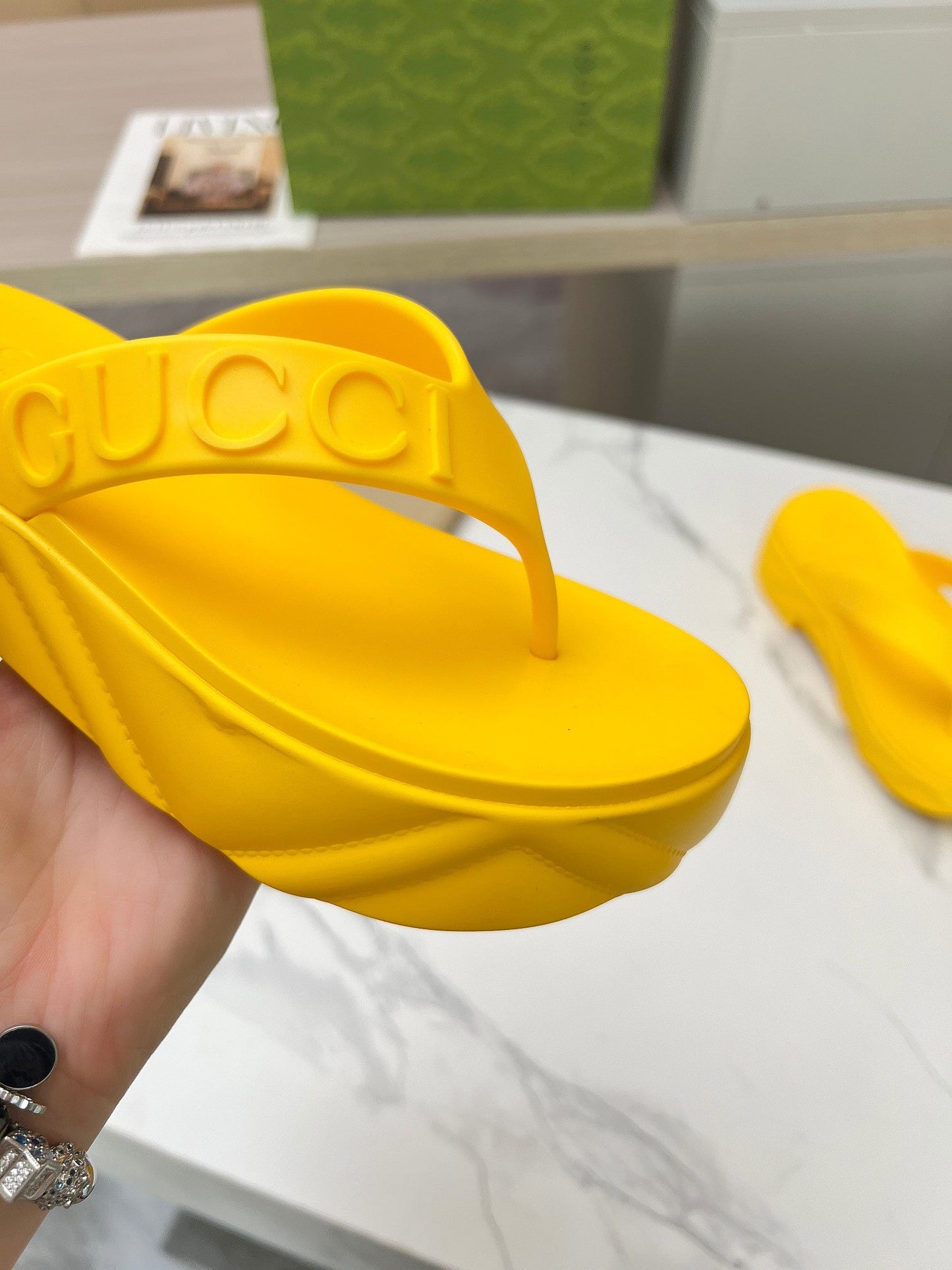 GUCCI THONG PLATFORM IN BRIGHT YELLOW IMPORTED TPU
