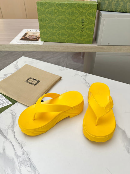 GUCCI THONG PLATFORM IN BRIGHT YELLOW IMPORTED TPU