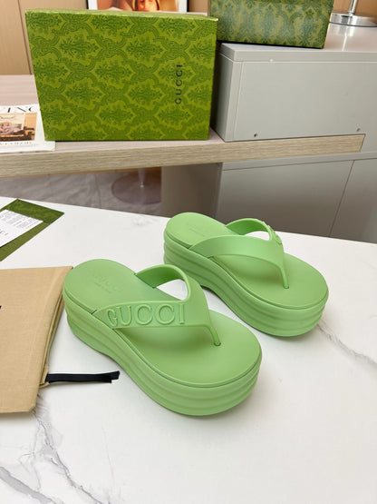 GUCCI THONG PLATFORM 5 CM IN PISCHIATO GREEN IMPORTED TPU