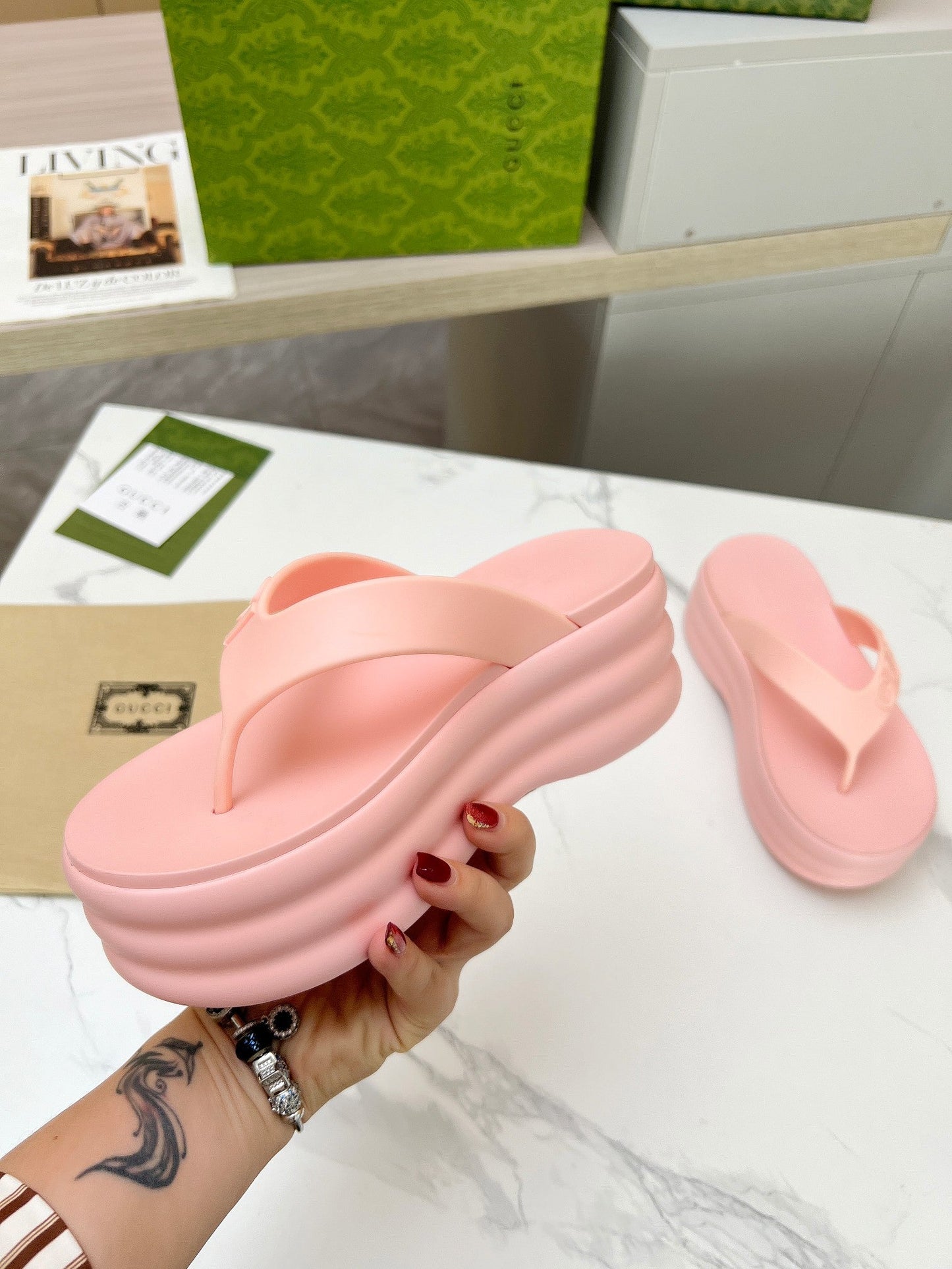 GUCCI THONG PLATFORM 5 CM IN LIGHT PINK IMPORTED TPU