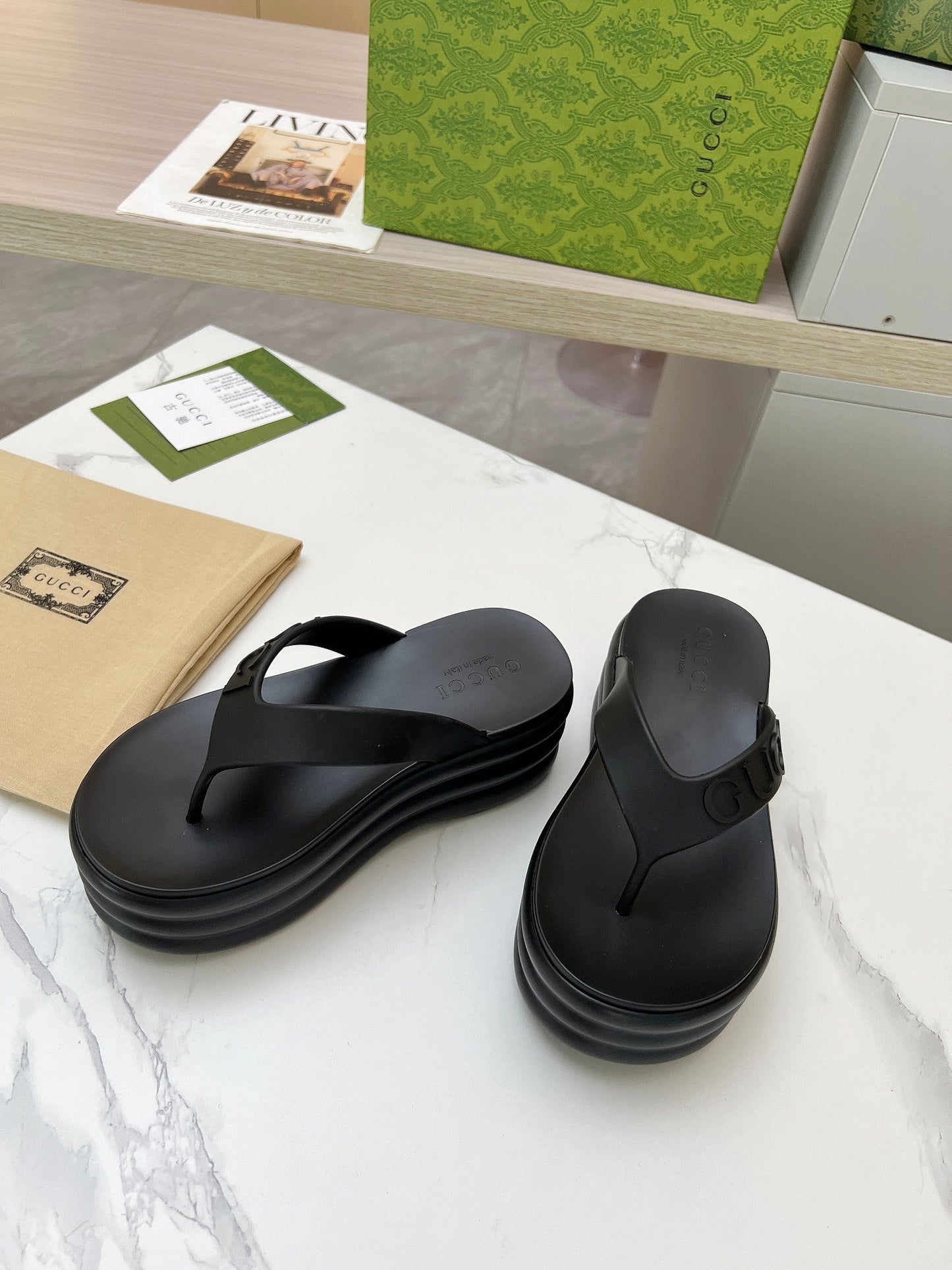 GUCCI THONG PLATFORM 5 CM IN BLACK IMPORTED TPU