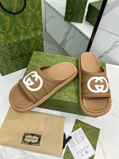 GUCCI PLATFORM SLIPPERS IN PEANUT BROWN IMPORTED TPU