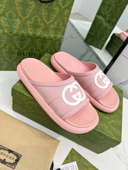 GUCCI PLATFORM SLIPPERS IN LIGHT PINK IMPORTED TPU