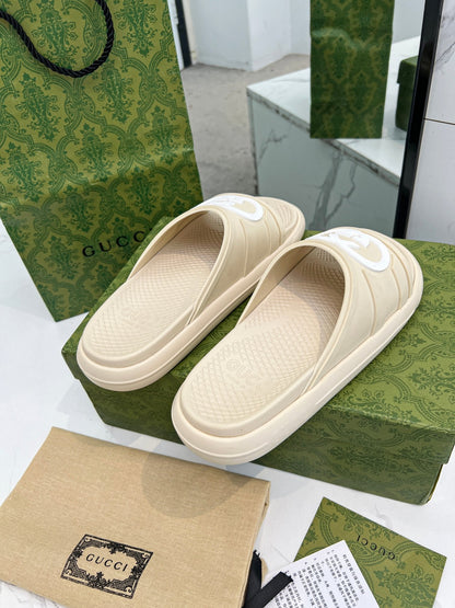 GUCCI PLATFORM SLIPPERS IN SAND BROWN IMPORTED TPU