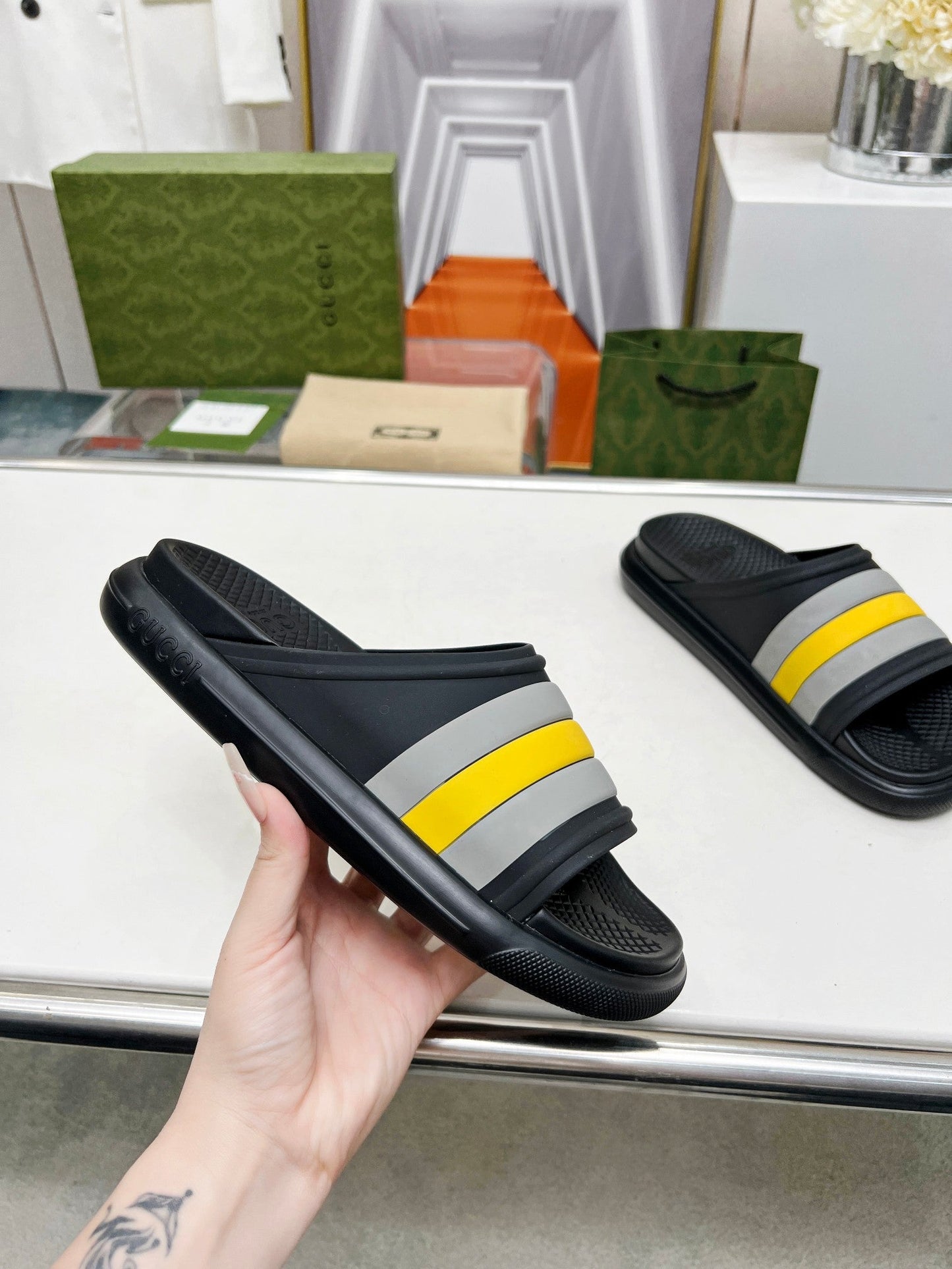 GUCCI PLATFORM SLIPPERS IN BLACK MIX GRAY AND YELLOW IMPORTED TPU