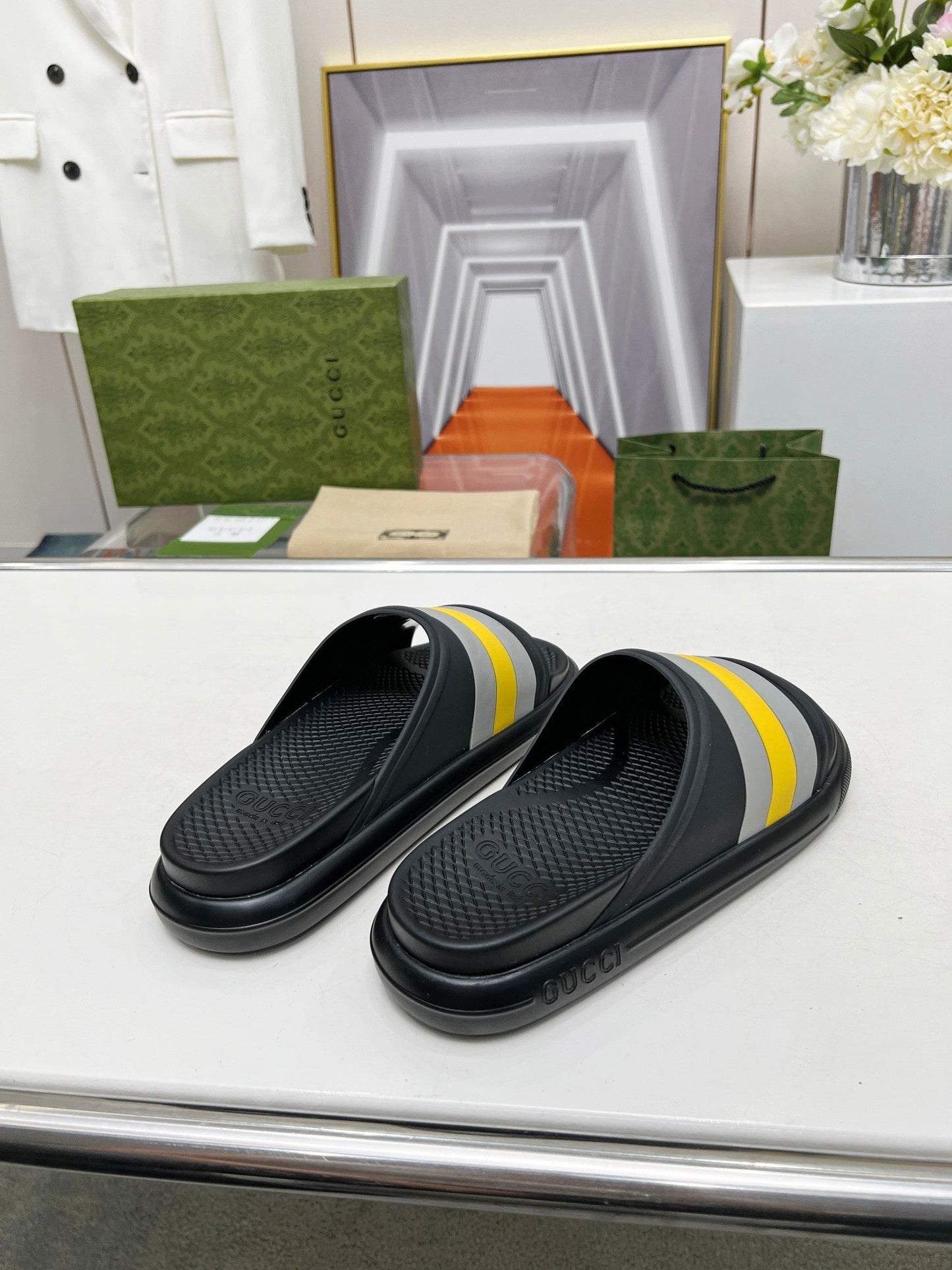 GUCCI PLATFORM SLIPPERS IN BLACK MIX GRAY AND YELLOW IMPORTED TPU