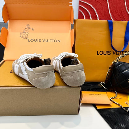 LOUIS VUITTON SNEAKERINA TRAINERS IN BROWN AND WHITE SUEDE