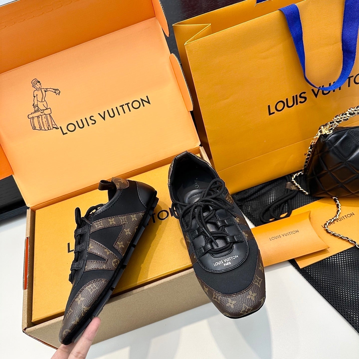 LOUIS VUITTON SNEAKERINA TRAINERS IN BROWN AND BLACK FABRIC AND CANVAS