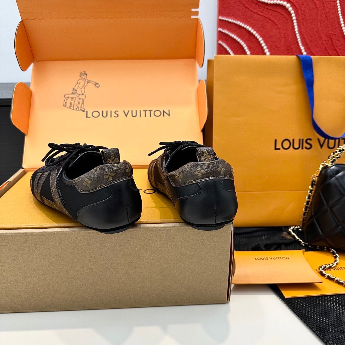 LOUIS VUITTON SNEAKERINA TRAINERS IN BROWN AND BLACK FABRIC AND CANVAS