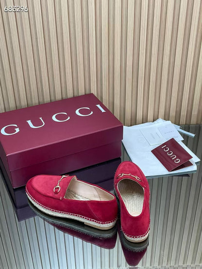 GUCCI 26S LOAFER IN DARK RED SUEDE