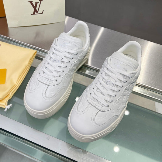 LOUIS VUITTON LV WOMEN GROOVY PLATFORM IN WHITE EMBOSSED CALFSKIN