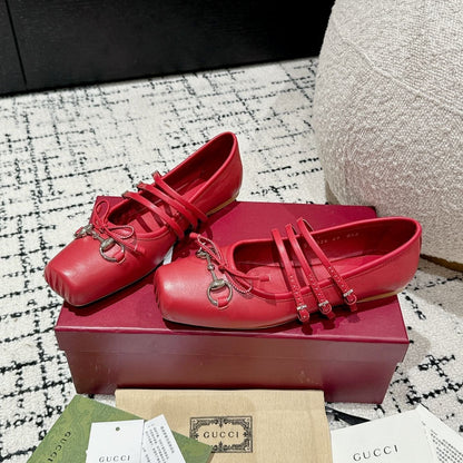 GUCCI MARY JANE FLAT IN CRIMSON RED CALFSKIN