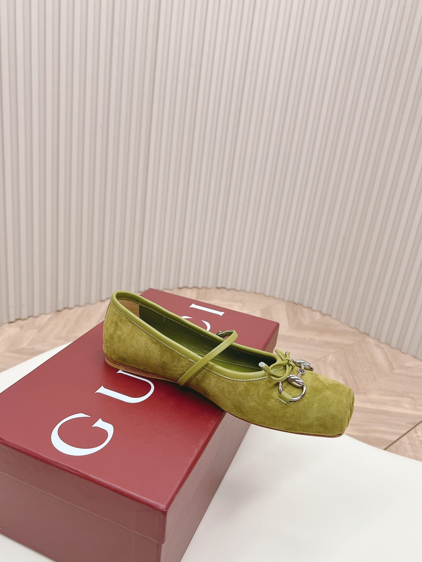 GUCCI BALLET FLAT OLIVE GREEN SUEDE