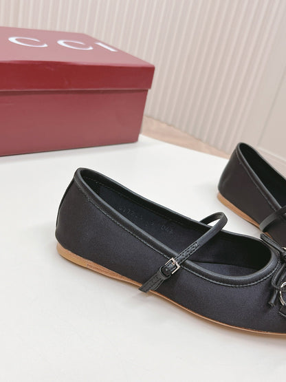 GUCCI BALLET FLAT BLACK SILK