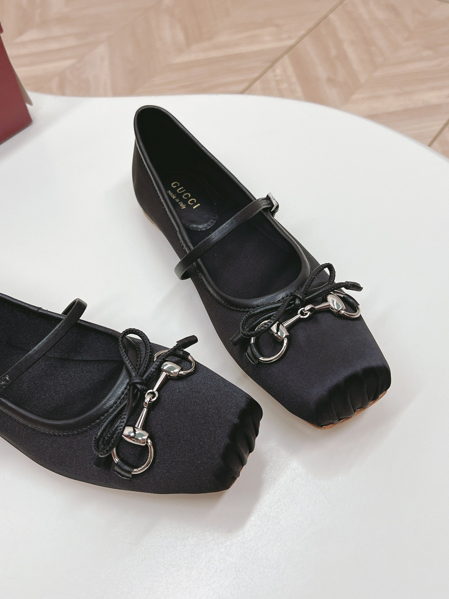 GUCCI BALLET FLAT BLACK SILK