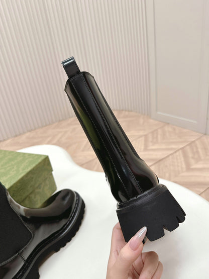 GUCCI CLASSIC MARTIN BOOTS IN BLACK PATENT LEATHER