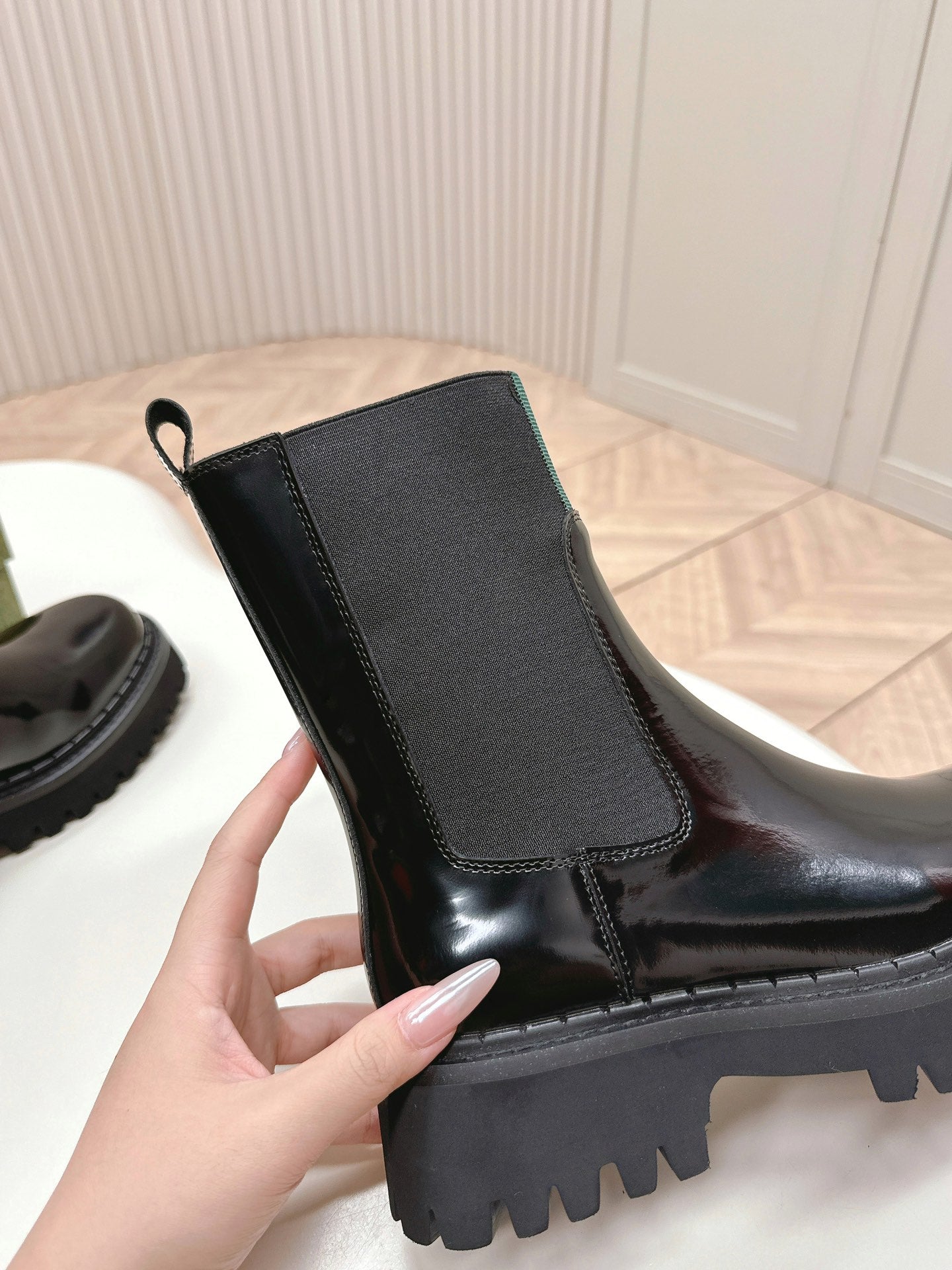 GUCCI CLASSIC MARTIN BOOTS IN BLACK PATENT LEATHER