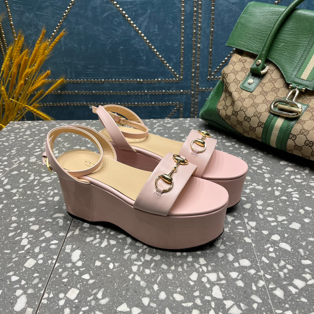 GUCCI HORSEBIT PLATFORM SANDAL PASTEL PINK CALFSKIN