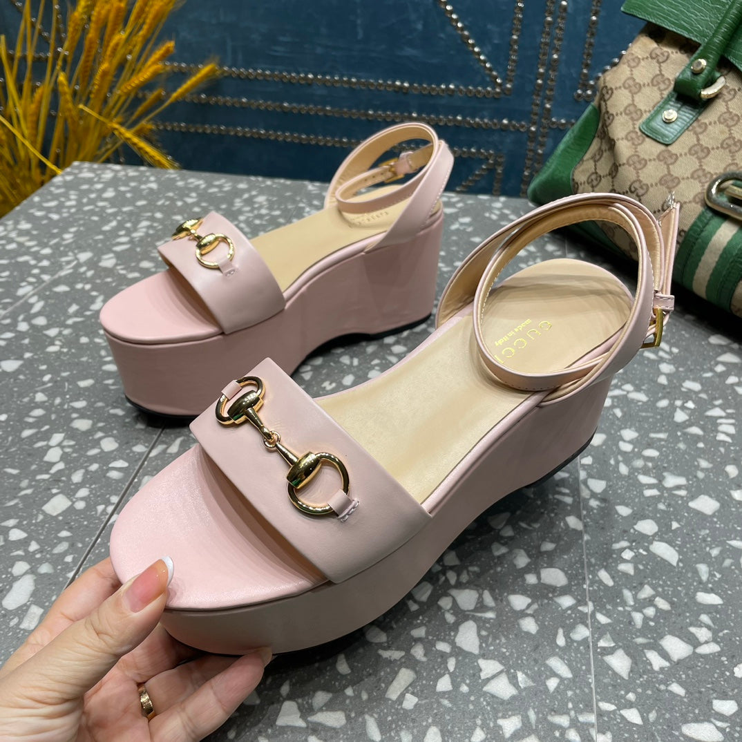 GUCCI HORSEBIT PLATFORM SANDAL PASTEL PINK CALFSKIN