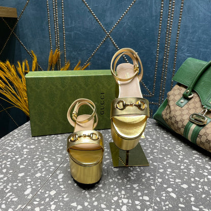 GUCCI HORSEBIT PLATFORM SANDAL METALLIC GOLD CALFSKIN