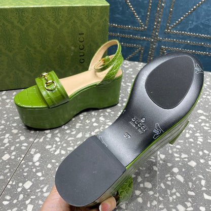 GUCCI HORSEBIT PLATFORM SANDAL GREEN CALFSKIN