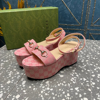 GUCCI HORSEBIT FLATFORM SANDAL LIGHT PINK CALFSKIN