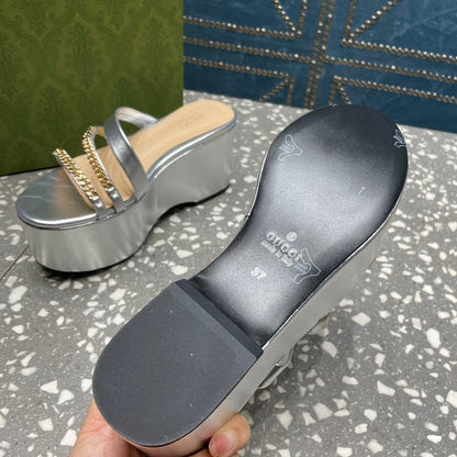 GUCCI HIGH WEDGE PLATFORM IN SILVER CALFSKIN WITH GOLD HARDWARE