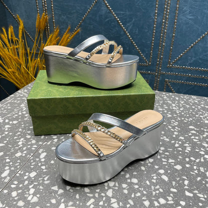 GUCCI HIGH WEDGE PLATFORM IN SILVER CALFSKIN WITH GOLD HARDWARE