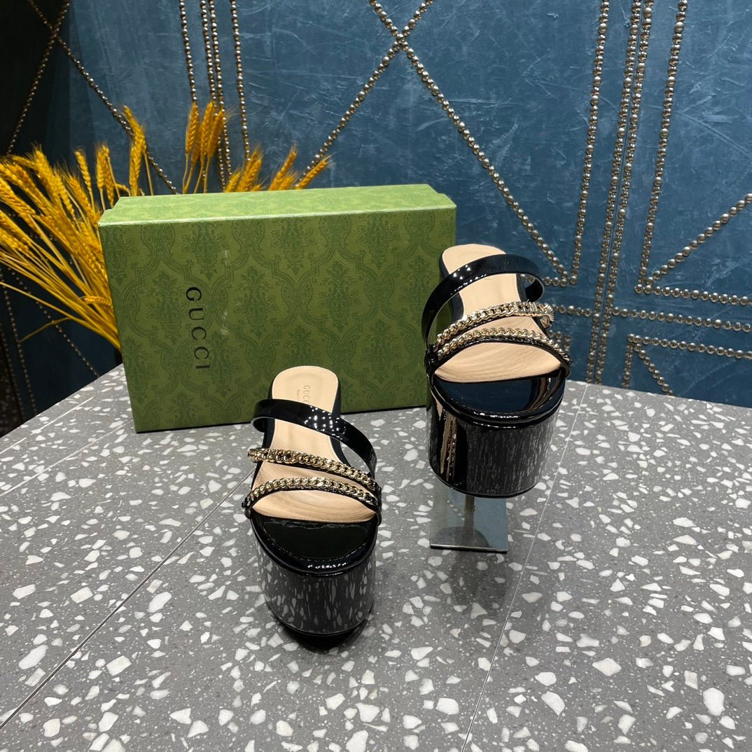 GUCCI HIGH WEDGE PLATFORM IN BLACK CALFSKIN WITH GOLD HARDWARE