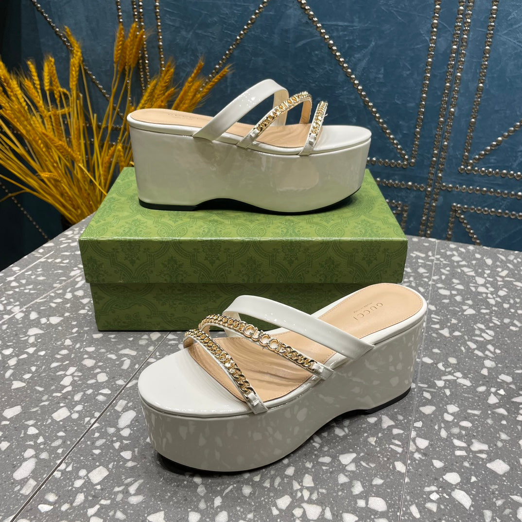 GUCCI HIGH WEDGE PLATFORM IN WHITE CALFSKIN WITH GOLD HARDWARE