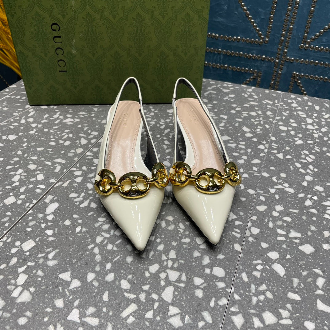 GUCCI WOMEN'S SLINGBACK 45MM IN WHITE CALFSKIN WITH GOLD HARDWARE