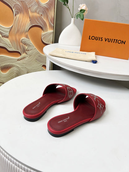 LOUIS VUITTON FLAT SLIDE IN RUBY RED LAMBSKIN WITH RHINSTONES