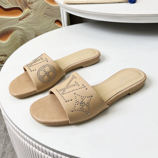 LOUIS VUITTON FLAT SLIDE IN BISQUE BEIGE LAMBSKIN WITH RHINSTONES