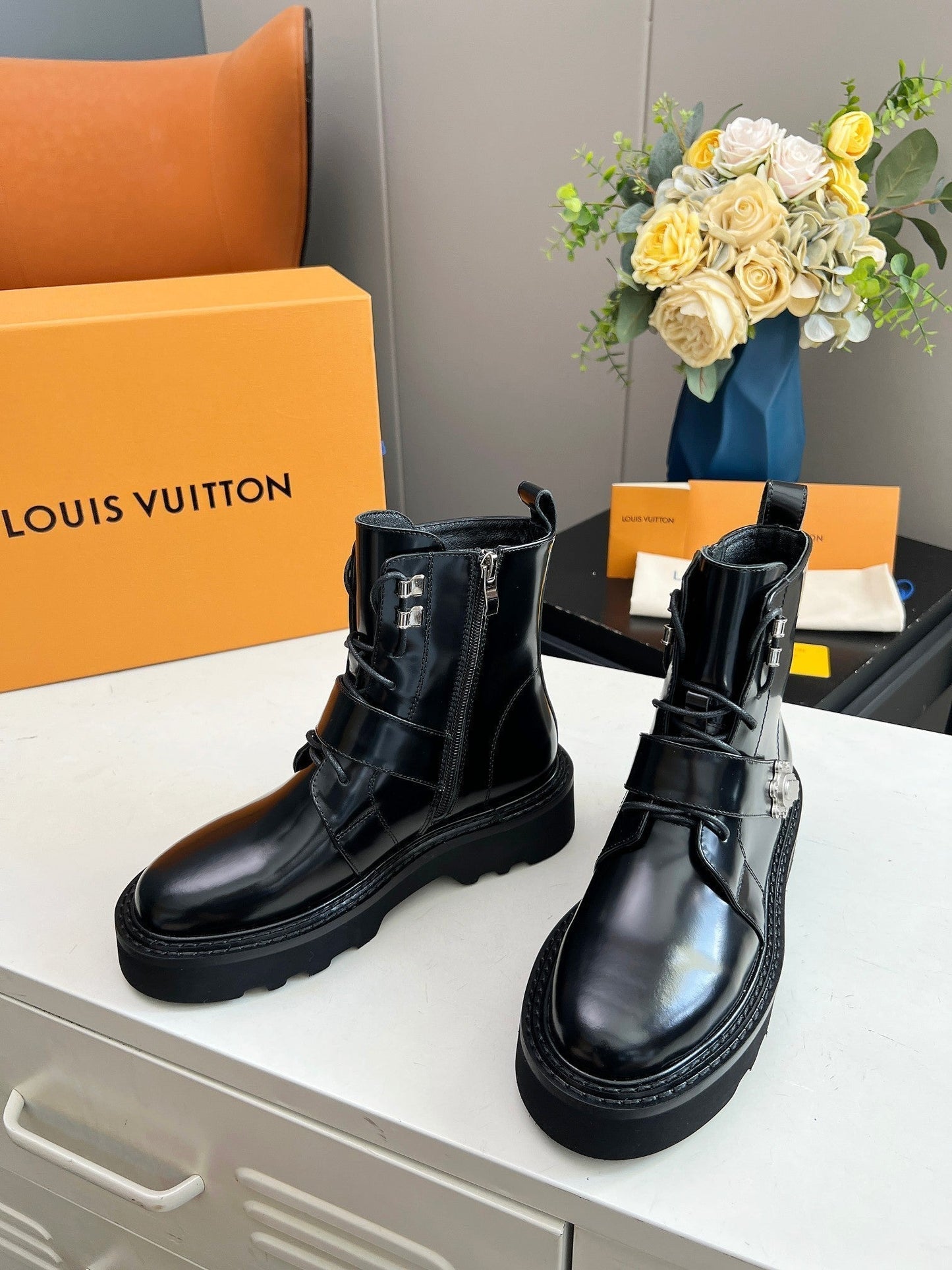 LOUIS VUITTON LV WOMEN'S BEAUBOURG ANKLE BOOT IN GLOSSY BLACK CALFSKIN