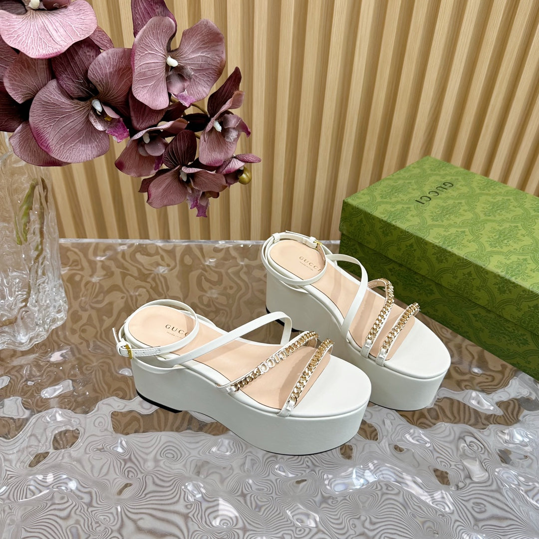 GUCCI PLATFORM SANDAL WHITE CALFSKIN WITH CHAINS