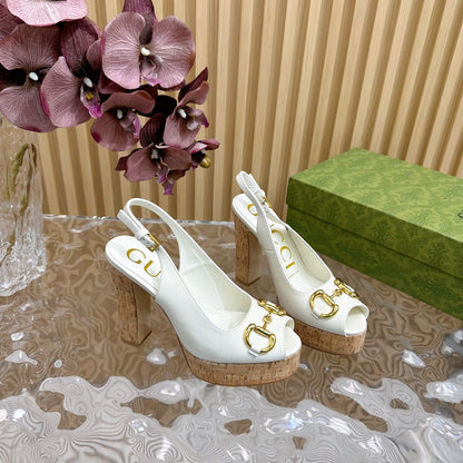 GUCCI SANDAL WITH PLATFORM AND CLAMP WHITE LAMBSKIN