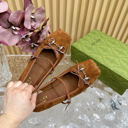 GUCCI BALLET FLAT IN BRONZE BROWN SUEDE WITH SILVER HARDWARE