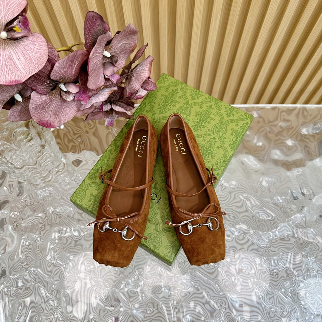 GUCCI BALLET FLAT IN BRONZE BROWN SUEDE WITH SILVER HARDWARE
