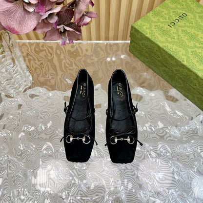 GUCCI BALLET FLAT IN BLACK SUEDE WITH SILVER HARDWARE