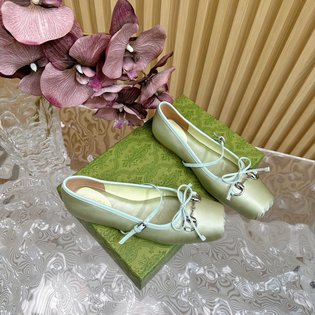 GUCCI BALLET FLAT IN JADE GREEN SILK WITH SILVER HARDWARE