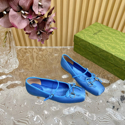 GUCCI BALLET FLAT IN COBALT BLUE SILK WITH SILVER HARDWARE