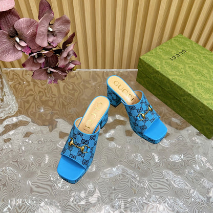 GUCCI HORSEBIT SLIDE SANDAL IN AZURE BLUE MONOGRAM CANVAS AND SHEEPSKIN LINING