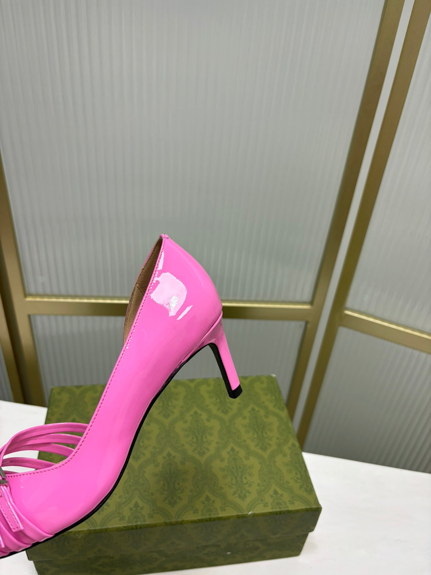 GUCCI HIGH PUMP 6 CM IN FUSCIA PINK CALFSKIN