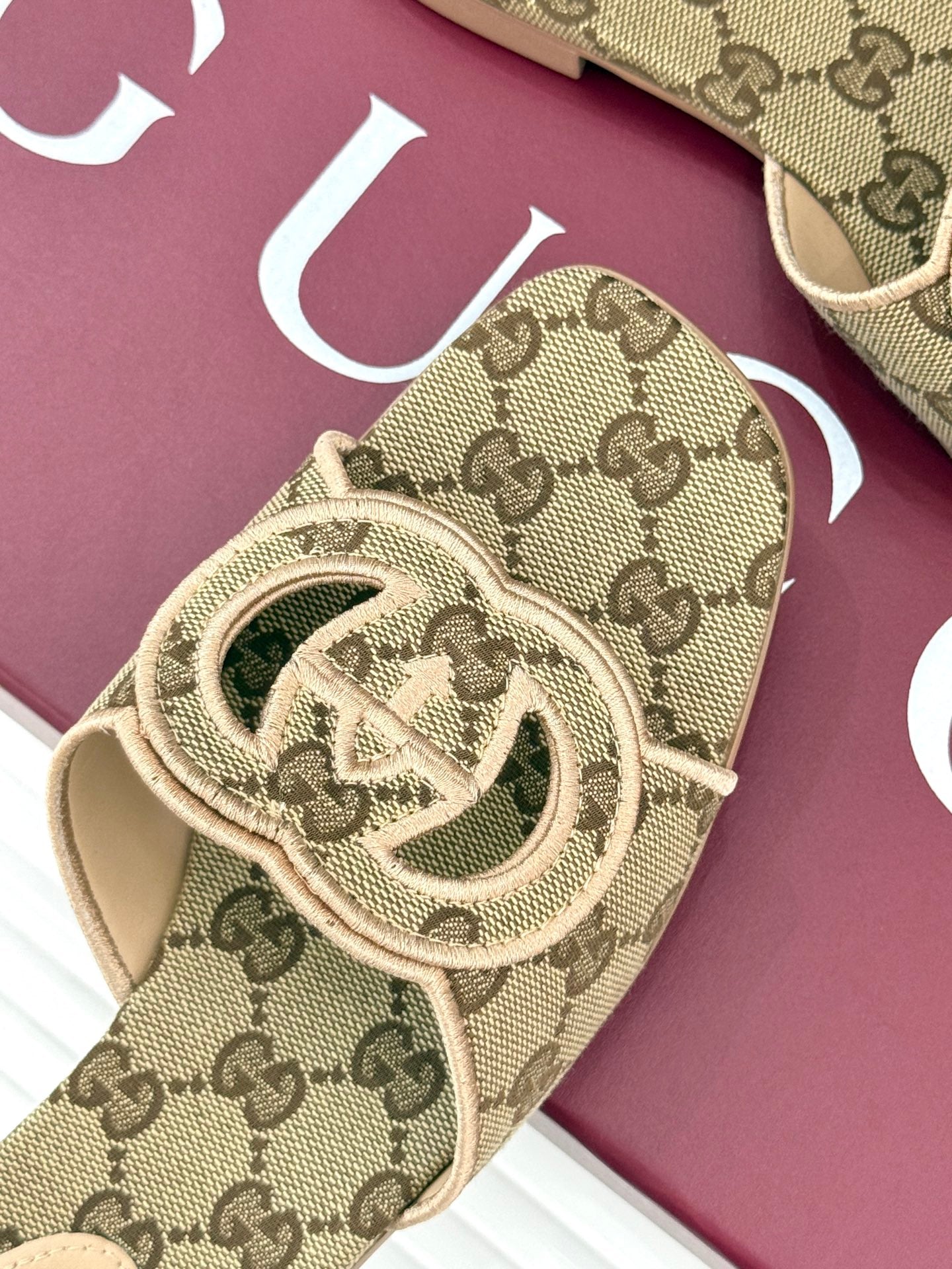 GUCCI SLIDE SANDALS IN DARK BEIGE FABRIC EMBOSSED LOGO STYLE 3