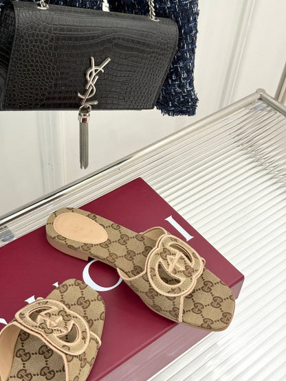 GUCCI SLIDE SANDALS IN DARK BEIGE FABRIC EMBOSSED LOGO STYLE 3