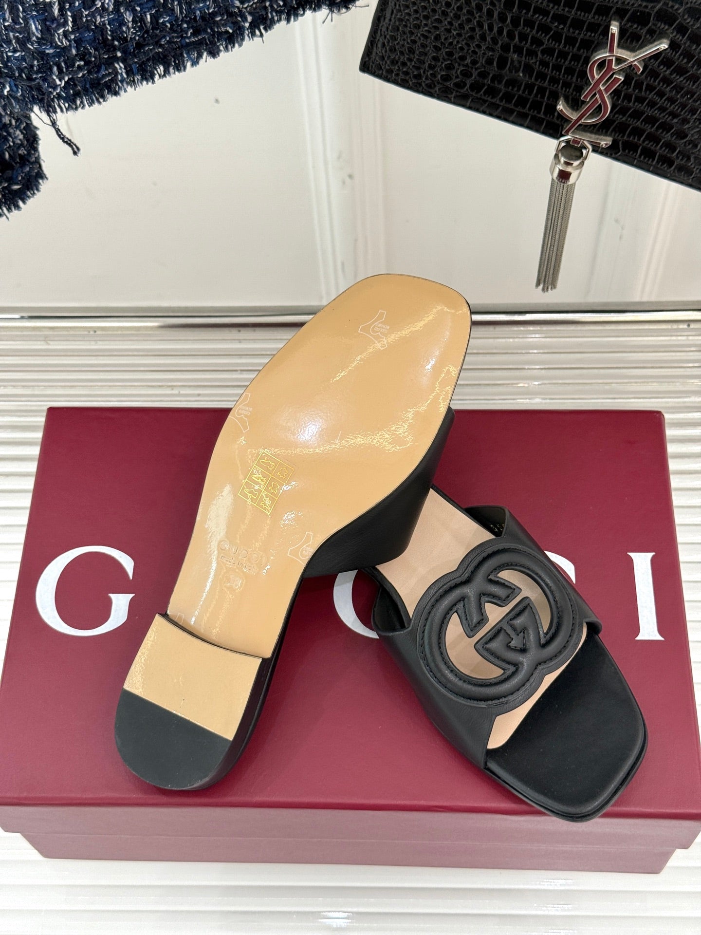 GUCCI SLIDE SANDALS IN BURNT BLACK CALFSKIN