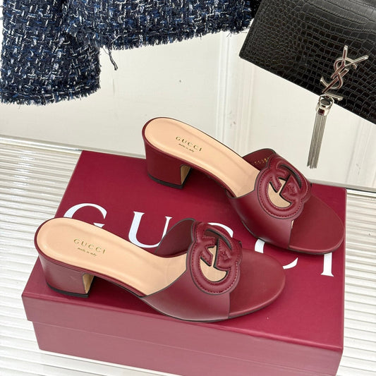 GUCCI MID-HEEL MULE IN RED CALFSKIN