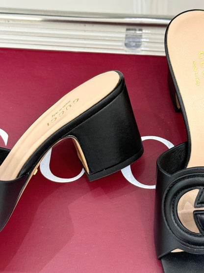 GUCCI MID-HEEL MULE IN BLACK CALFSKIN