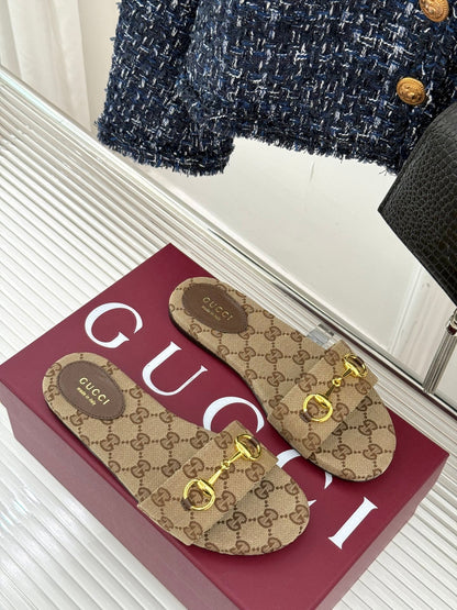 GUCCI SLIDE SANDALS IN DARK BEIGE FABRIC EMBOSSED LOGO