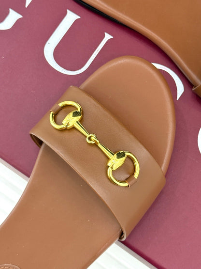 GUCCI SLIDE SANDALS IN BROWN CALFSKIN WITH GOLD HARDWARE